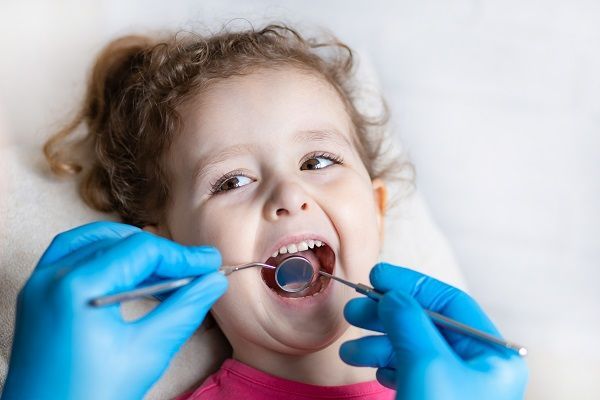 Title: Pediatric Dentistry at Dentique Dental Clinic, Wakad Pediatric Dentistry in Wakad – Gentle and Specialized Dental Care for Children at Dentique Dental Clinic